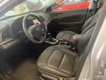 Hyundai Elantra-10