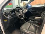 Hyundai Grand Santa Fe-13