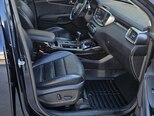 Kia Sorento-11