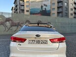 Kia K5-7