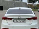 Hyundai Avante-4
