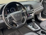 Hyundai Avante-12