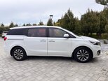 Kia Carnival-11