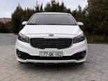 Kia Carnival-4