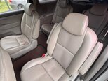 Kia Carnival-17