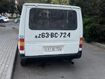 Ford Transit-10