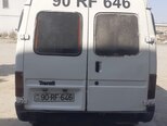 Ford Transit-4