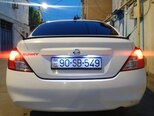 Nissan Sunny-5