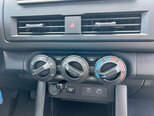 Mitsubishi L200-16