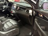 Kia Sorento-15
