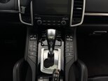 Porsche Cayenne-7
