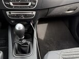Renault Megane-12