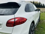Porsche Cayenne-2