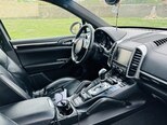 Porsche Cayenne-14