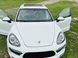 Porsche Cayenne-1