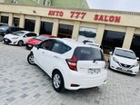 Nissan Note-8