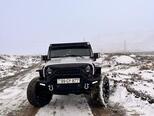 Jeep Wrangler-3