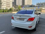 Hyundai Accent-5