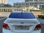 Hyundai Accent-9