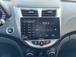 Hyundai Accent-14