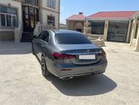 Mercedes E 300 e-8