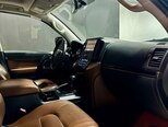 Toyota Land Cruiser-14