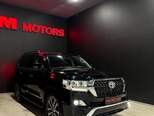 Toyota Land Cruiser-3