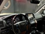 Toyota Land Cruiser-13