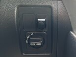 Toyota Land Cruiser-12