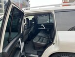Toyota Land Cruiser-7