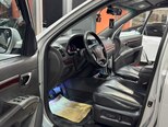 Hyundai Santa Fe-12