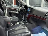 Hyundai Santa Fe-16