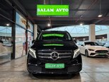Mercedes V 220-2
