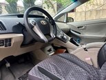 Toyota Prius-4