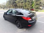 Hyundai Accent-4