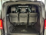 Mercedes V 220-15