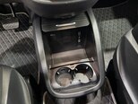 Mercedes V 220-16