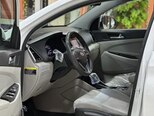 Hyundai Tucson-12