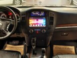 Mitsubishi Pajero-13