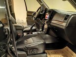 Mitsubishi Pajero-20