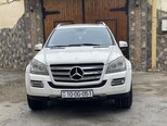 Mercedes GL 550-1