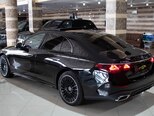 Mercedes E 300 e-9