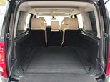Land Rover Discovery-11