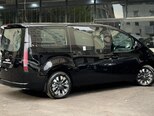 Hyundai Staria-12