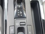 Toyota Prius-12