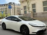 Toyota Prius-5
