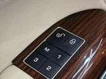 Land Rover Range Rover-16
