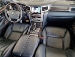 Lexus LX 570-19