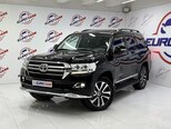 Toyota Land Cruiser-12