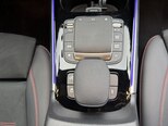 Mercedes GLB 250-13